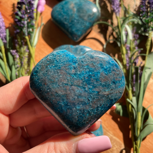 (1) Blue Apatite Heart